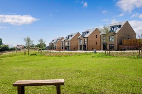Kingsley Park - Street Scene - Plots 111-114 &amp; 126-128