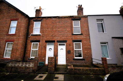 2 bed terraced house to rent Gloucester Road, Car