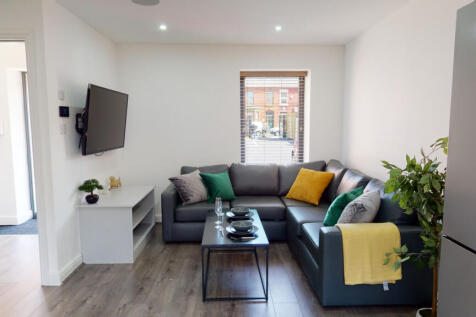 4-bed house on Thornycroft Road, Liverpool, £2,929/mo
