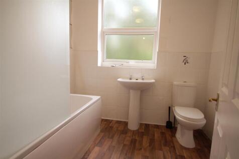 Bathroom.jpg