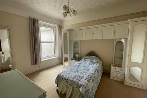 WhatsApp Image 2025-08-26 at 15.04.27_8891adbe.jpg