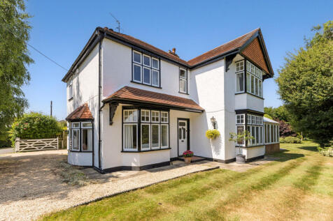 High Wycombe, HP10 - property photo