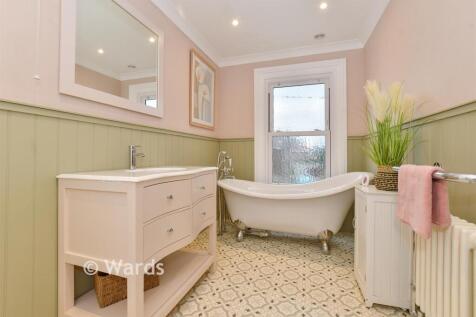 Jack And Jill Bathroom