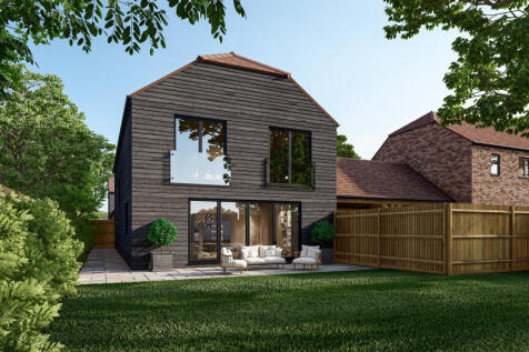 Plot 5 CGI rear