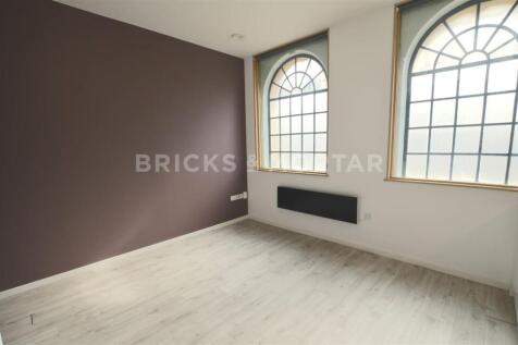 3 Heaton Bank Lounge.jpg