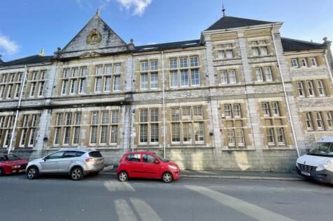 Plymouth, PL1 - property photo