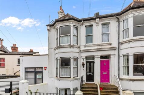 Hythe Road-15.jpg
