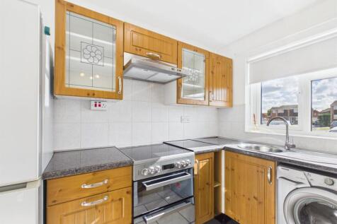 Whitnash, Leamington Spa, CV31 2LT photo 3