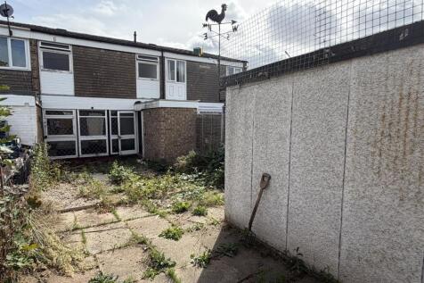 GARDEN AND GARAGE
