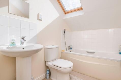 First Floor Bathroom