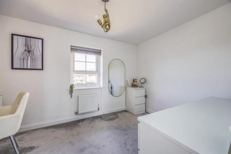 Dulwich Court, Blandings Way, Emsworth-PorticoMark
