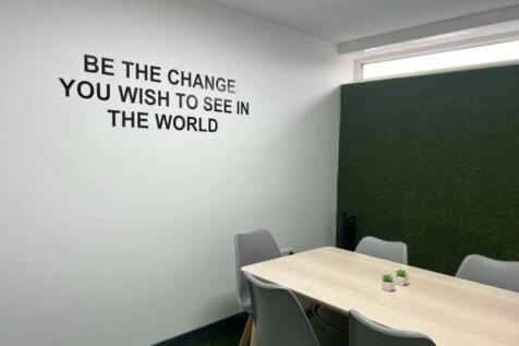Serviced Office to rent Image 7