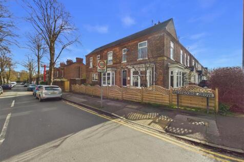CAM05451G0-PR0107-STILL025.jpg