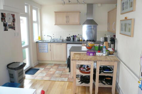 Magdalen Road, Exeter photo 4