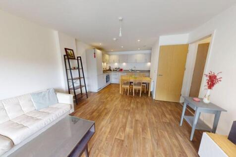 Living/dining room