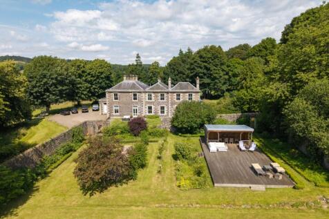 Arngask House