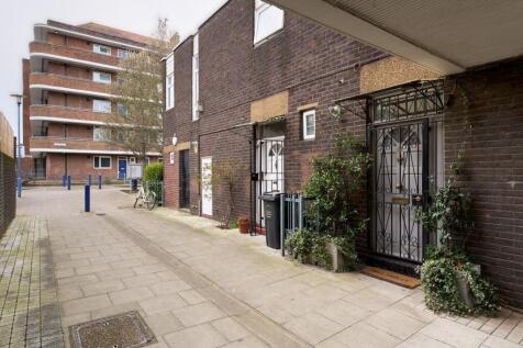 Benfleet Court E8