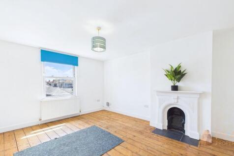 Open Kitchen/Living Room