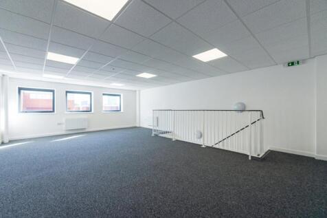 P4 Unit 8 Office Internal.jpg