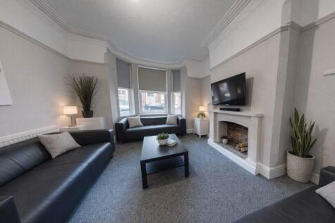 5 Bedroom terraced house - HMO