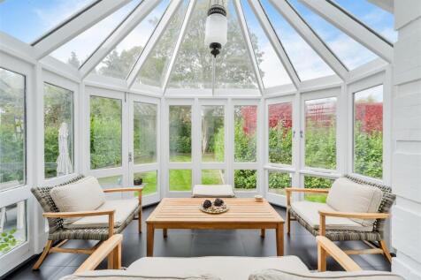 COLLEGE AVENUE (20).jpg