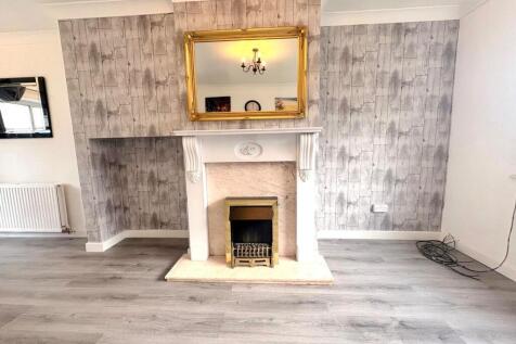 Peckforton Way, Upton, CHESTER photo 3