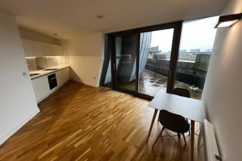 Open Plan Living/Kitchen