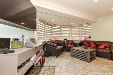 London, E17 - property photo