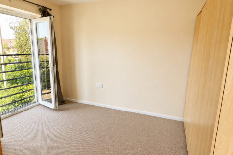 Merryweather Way,Basingstoke,RG24 photo 5