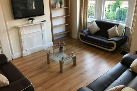 £170 pppw  Bills Inc - 7 Lausanne Road, Manchester, Greater Manchester, M20 photo 4
