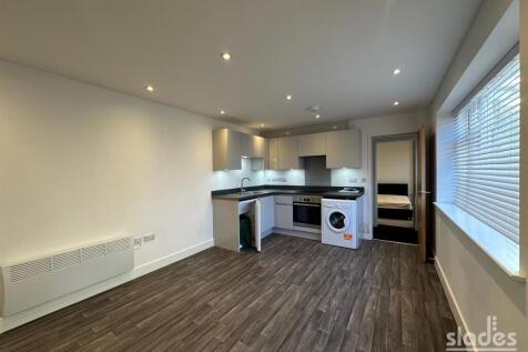 Lounge Kitchen.jpg