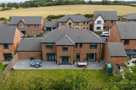 69 Leighfield Drive-49.jpg