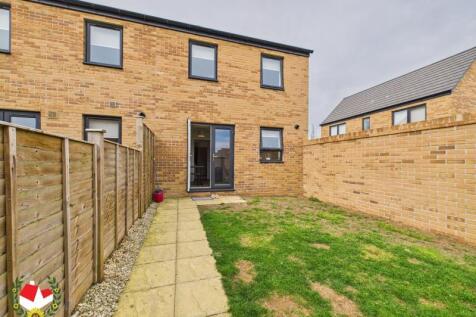 Clark Drive, Yate, Bristol photo 4