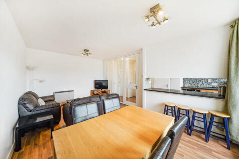 Living room 2 