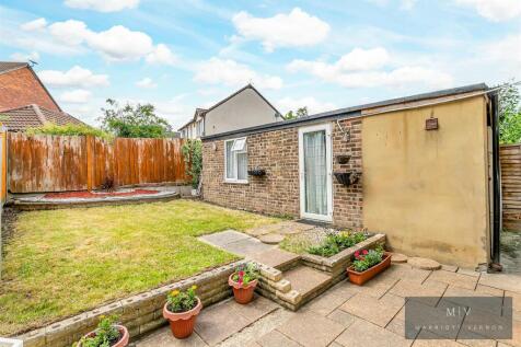 Nicholas Road 22 MV-8.jpg