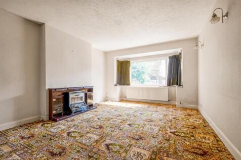 3 Court Farm Road-5.jpg