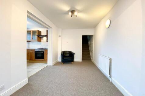 26A, High Street, Kingswood, Bristol photo 5
