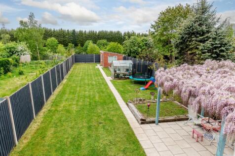 Over Lane, Almondsbury Rear Garden.jpg