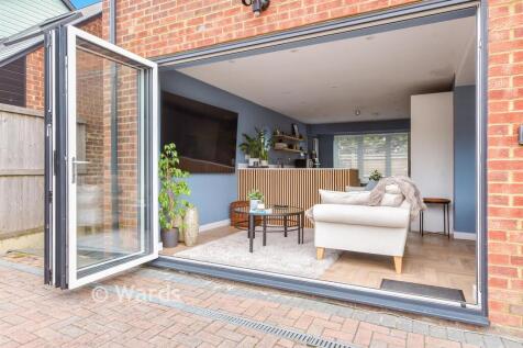External Lifestyle Photograph