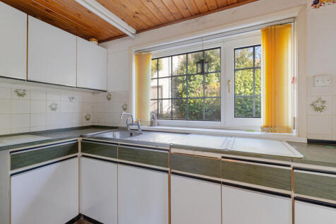 A27 - Newton Ferrers, Spinnakers - 250923