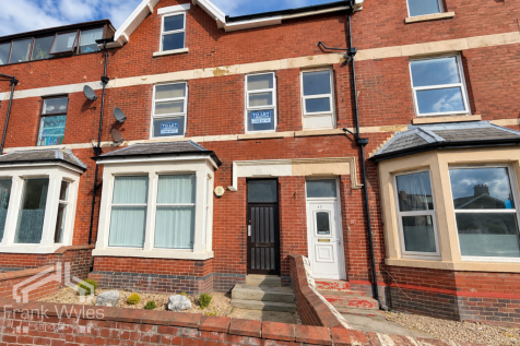 E252D7BD-FDE8-47C1-874D-8E074D8C82EB