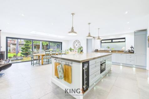 Kitchen/Family Room