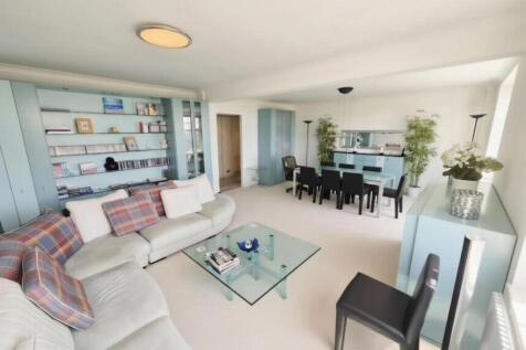 Alvanley Court, Finchley Road, London, NW3 photo 3