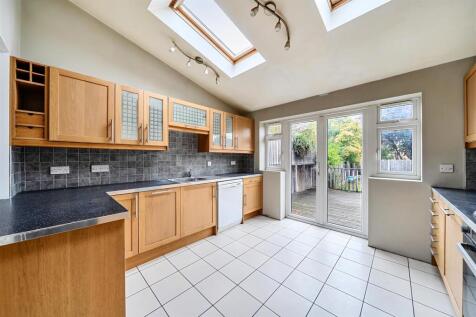 kitchen h.jpg