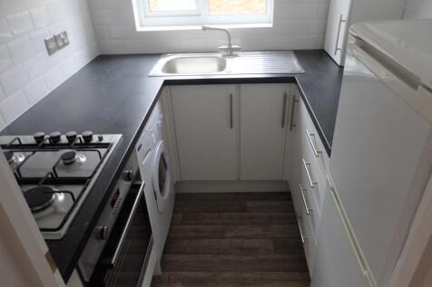 Flat , Goldington Avenue, MK40 photo 3