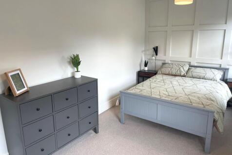 West End // 3 Bed // August 2027 photo 2