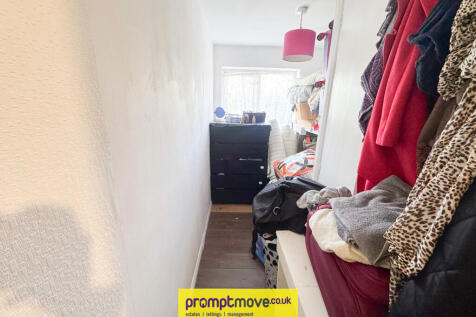 Dallow Road Luton LU1 1UL photo 5