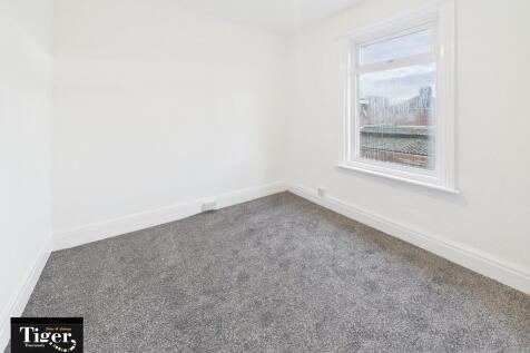 CAM02176G0-PR0771...