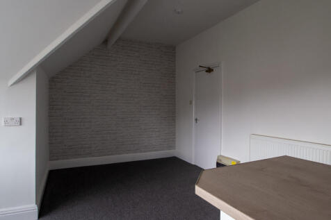 Living / Kitchen