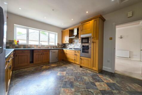Flat 1 Beech House, Gloucester Road, Ross-on-Wye photo 3